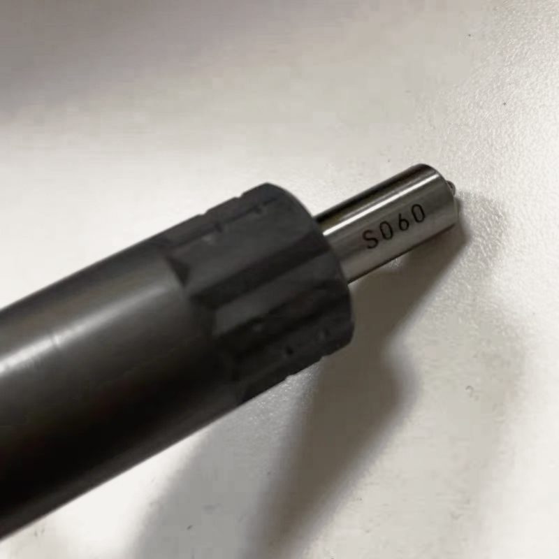 095000-5516 common rail fuel injector (OEM 8-97603415-7) — view 2
