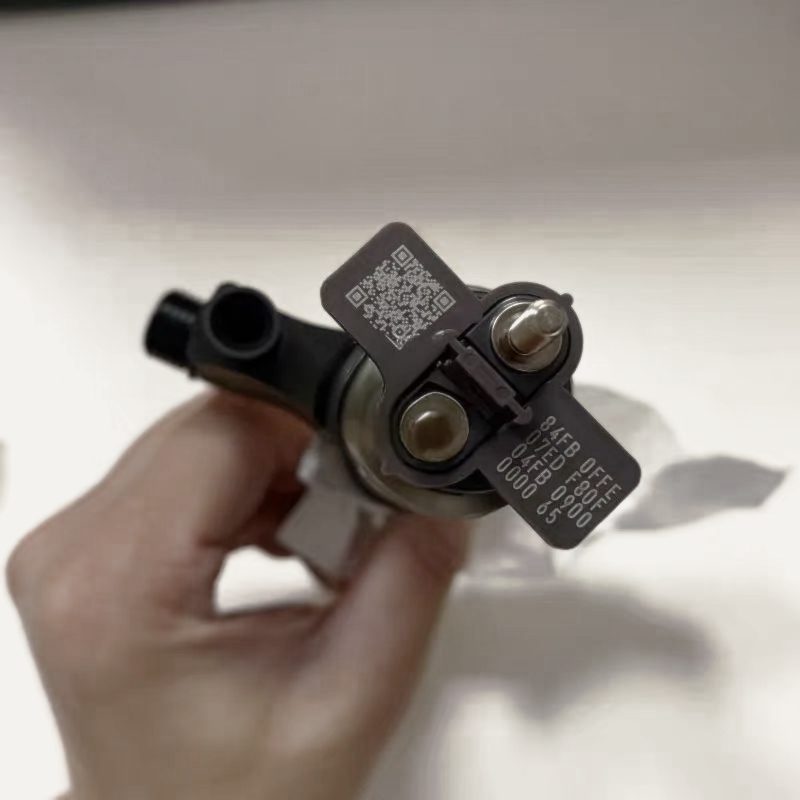 095000-9830 common rail fuel injector — view 3