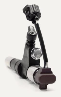 295050-2790 common rail fuel injector (OEM 23670-E0221) — view 4